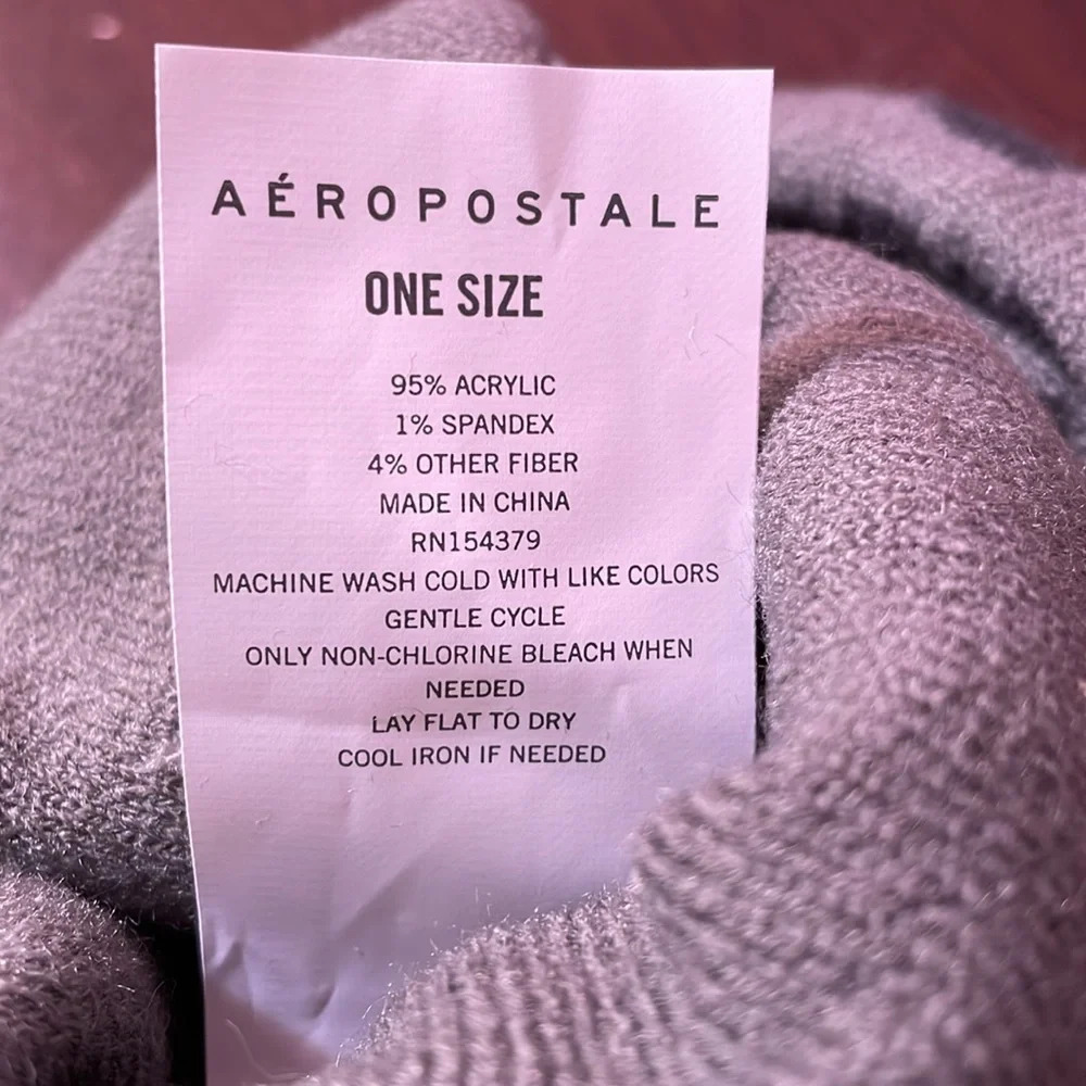Aeropostale beanie - Picture 3 of 3
